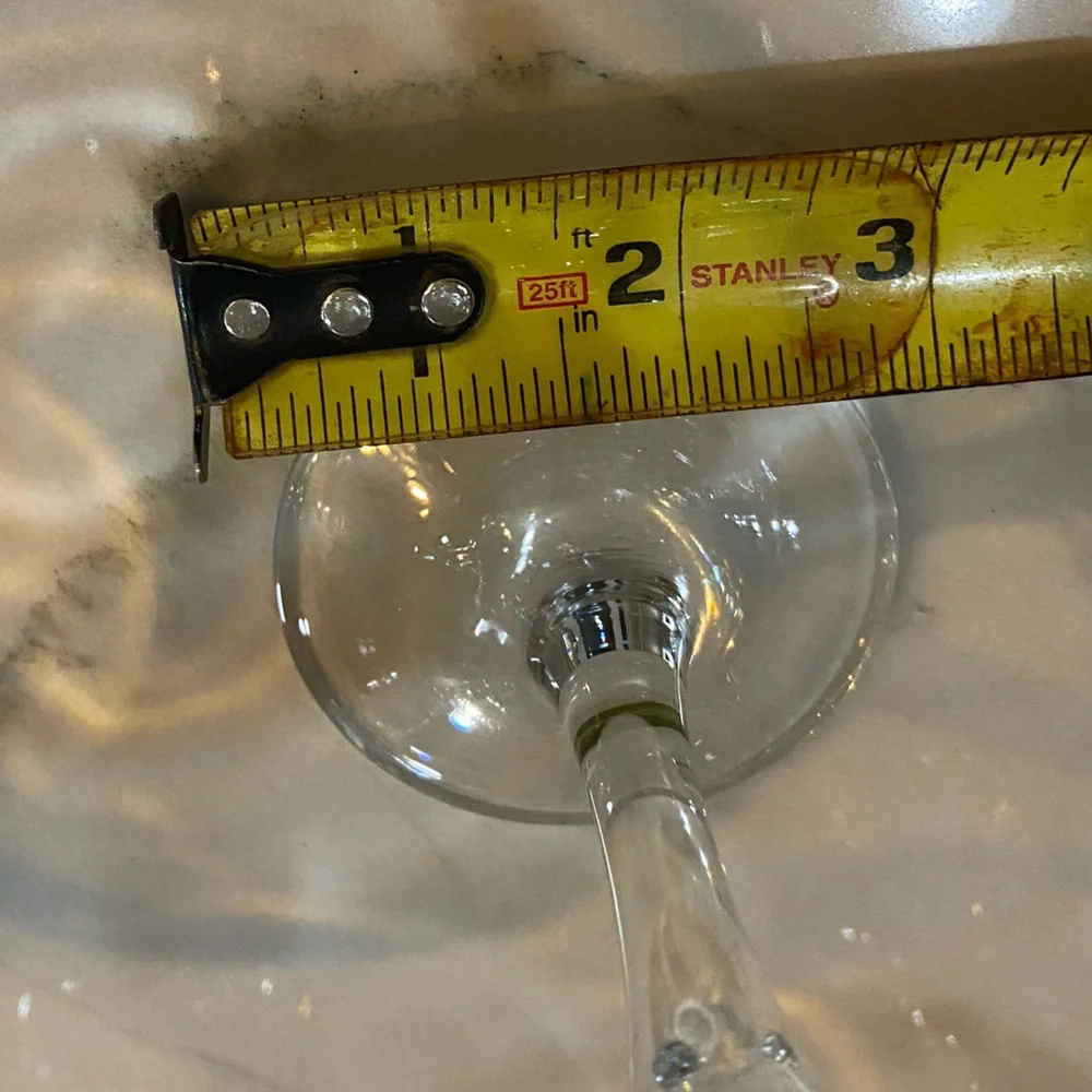 Set of 4 Clear Glass Margarita Cocktail Style Stemmed Glasses